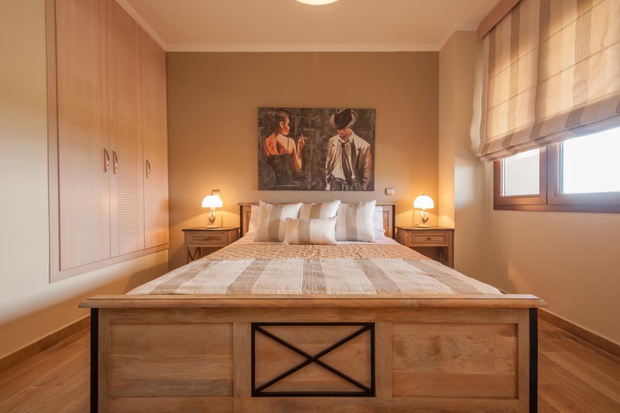 Thanos Evgatis Beach Luxury Apts מראה חיצוני תמונה